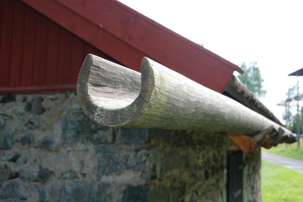 Wooden Gutter Repair in Brunswick