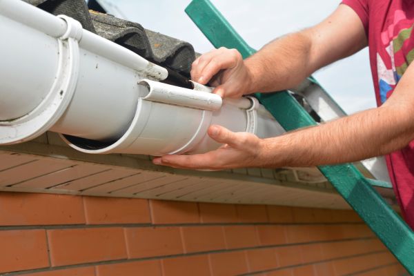 Large Gutter Repair in Brunswick